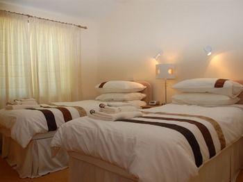 The Inn Guest House Holm  Extérieur photo